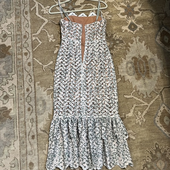 Elliatt dress - Picture 3 of 5